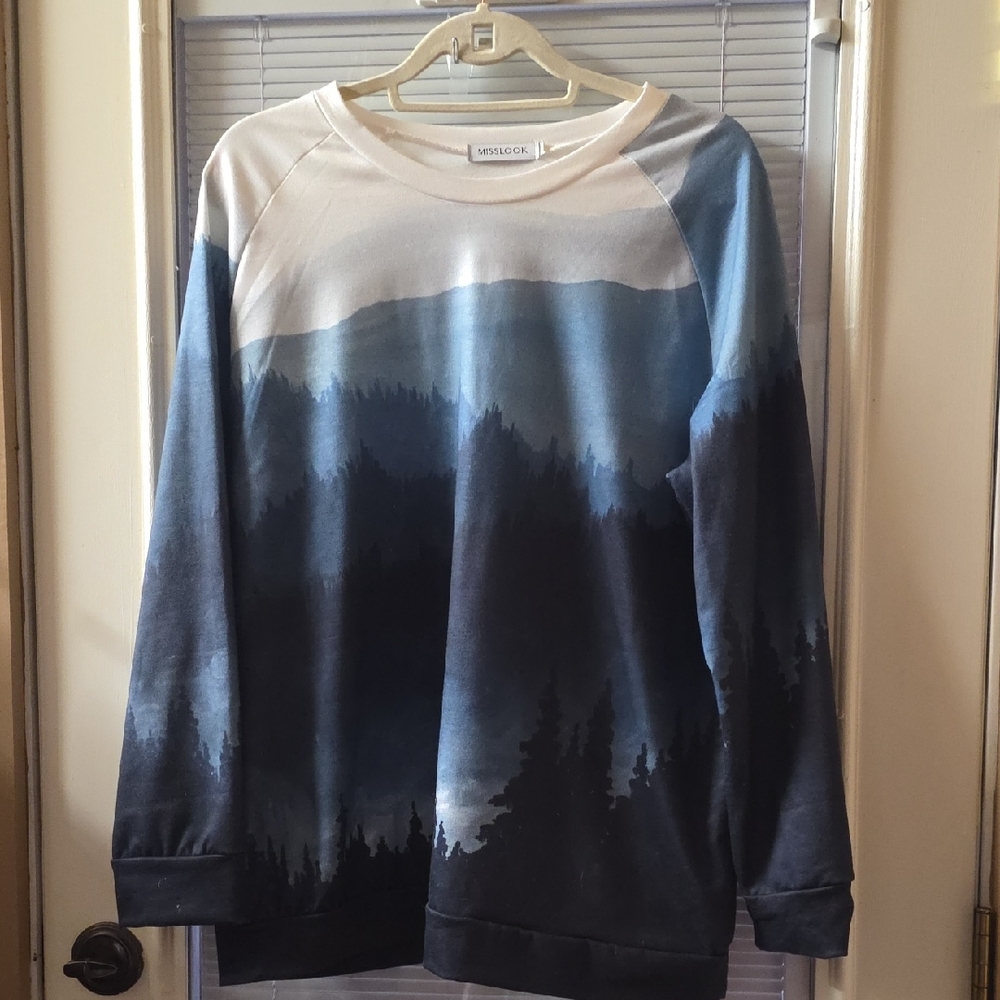 Womens Blue and Gray Top